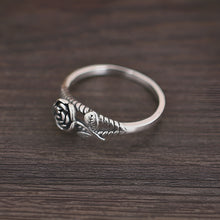 Load image into Gallery viewer, Vintage Antique Rose Silver Ring