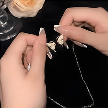 Load image into Gallery viewer, Crystal Diamond Magnetic Butterfly Silver Necklace