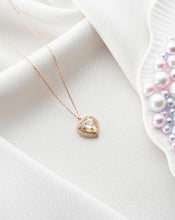 Load image into Gallery viewer, Silver Crystal Citrine Heart Model Necklace