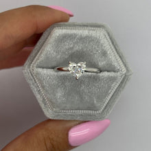 Load image into Gallery viewer, Silver Stereo Hearts Ring