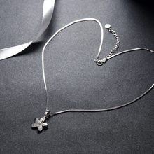 Load image into Gallery viewer, Five Leaf Clover Silver Pendant