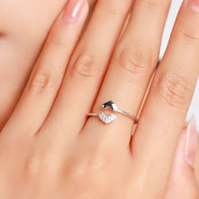 Load image into Gallery viewer, Silver Linked Double Heart Ring