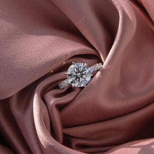 Load image into Gallery viewer, Diamond Sparkle Silver Ring