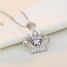 Load image into Gallery viewer, Crown Silver Pendant Set
