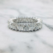 Load image into Gallery viewer, Heart Daimond Eternity Silver Ring