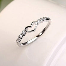 Load image into Gallery viewer, Luxury Style Hollow Diamante Heart Shaped Silver Ring