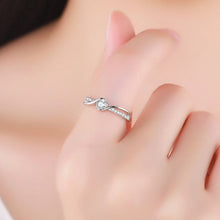 Load image into Gallery viewer, Cubic Zirconia Silver Ring