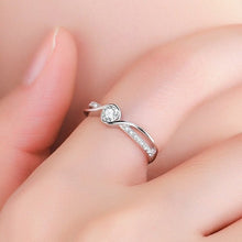 Load image into Gallery viewer, Cubic Zirconia  Ring