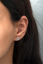 Load image into Gallery viewer, Tiny Star Silver Earrings