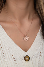 Load image into Gallery viewer, Plain Sycamore Leaf Silver Necklace - GIFTED BEAUTY®️