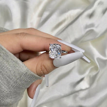 Load image into Gallery viewer, THE EMPRESS GORGEOUS STUDDED SILVER RING