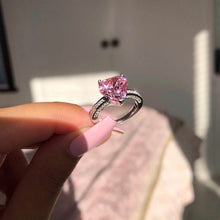 Load image into Gallery viewer, Embassy heart silver ring