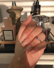 Load image into Gallery viewer, Dainty Heart Silver Ring