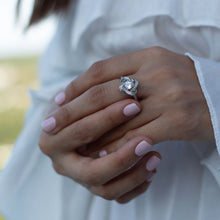 Load image into Gallery viewer, Dainty Floral White Zircon Silver Ring