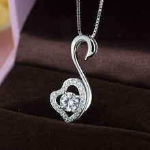 Load image into Gallery viewer, SWAN EXQUISITE SILVER PENDANT SET