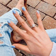 Load image into Gallery viewer, Classic Pear halo Ring Set