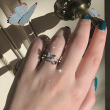 Load image into Gallery viewer, Graceful Butterfly Silver Ring
