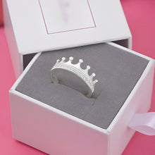 Load image into Gallery viewer, Princess Crown Silver Elegant Silver Couple Ring
