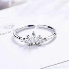Load image into Gallery viewer, Exotic Princess Crown Silver Ring
