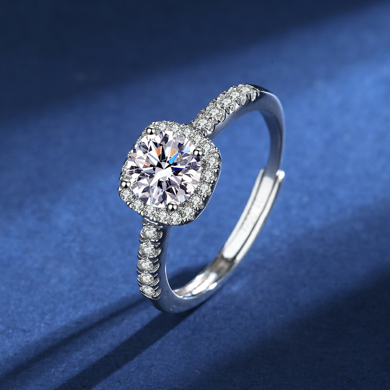 Luxury Micro Inlaid Square Diamond Silver Ring