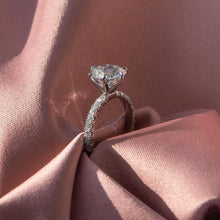 Load image into Gallery viewer, Diamond Sparkle Silver Ring
