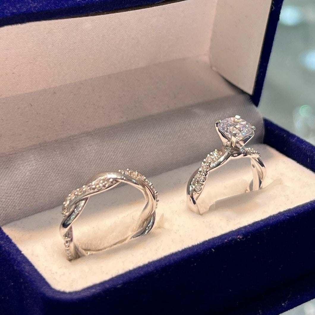 Silver Twisted Shape Princess Diamond Ring Set