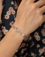 Load image into Gallery viewer, Elevated Heart Bracelet
