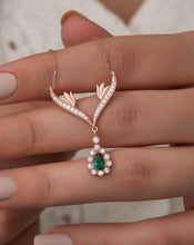 Load image into Gallery viewer, Silver Green Drop Stone Design Necklace
