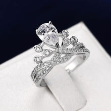 Load image into Gallery viewer, Silver Crown Ring

