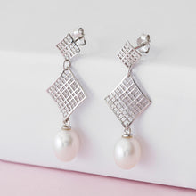 Load image into Gallery viewer, Pearl Drop Earrings 925 Silver Studs

