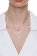 Load image into Gallery viewer, Silver Dazzling Zircon Heart Pendant With Link Chain
