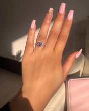 Load image into Gallery viewer,  Pink Heart Luxe Ring
